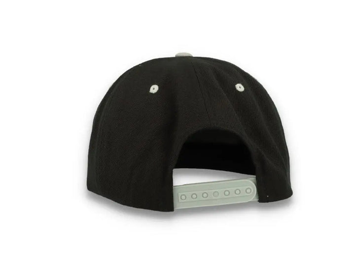 Yupoong Classic Snapback 6089MT Black/Silver Grey - LOKK