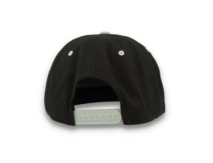 Yupoong Classic Snapback 6089MT Black/Silver Grey - LOKK