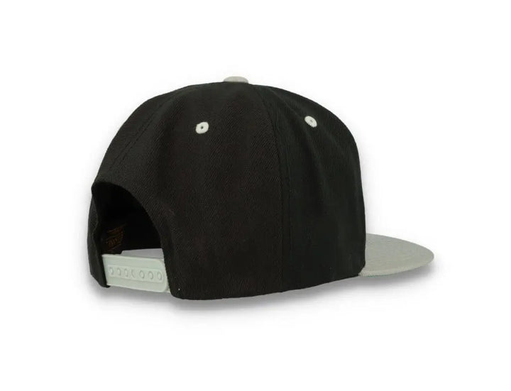 Yupoong Classic Snapback 6089MT Black/Silver Grey - LOKK