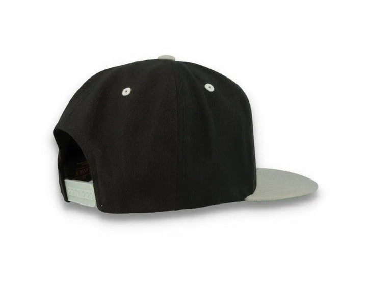 Yupoong Classic Snapback 6089MT Black/Silver Grey - LOKK