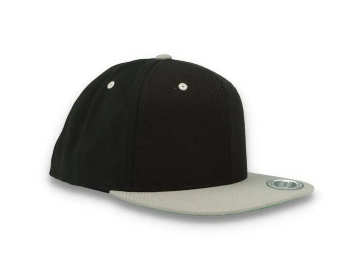 Yupoong Classic Snapback 6089MT Black/Silver Grey - LOKK