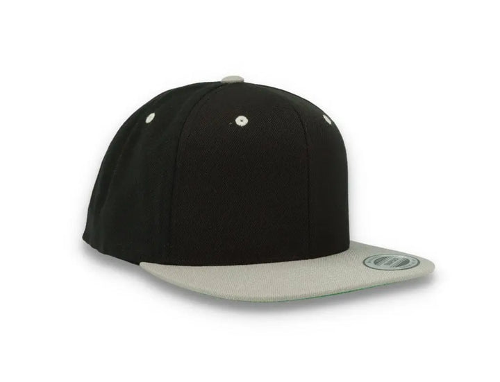 Yupoong Classic Snapback 6089MT Black/Silver Grey - LOKK