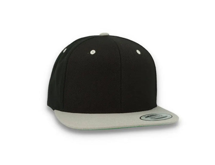 Yupoong Classic Snapback 6089MT Black/Silver Grey - LOKK