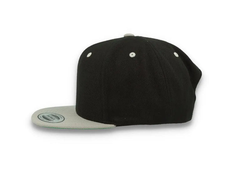 Yupoong Classic Snapback 6089MT Black/Silver Grey - LOKK