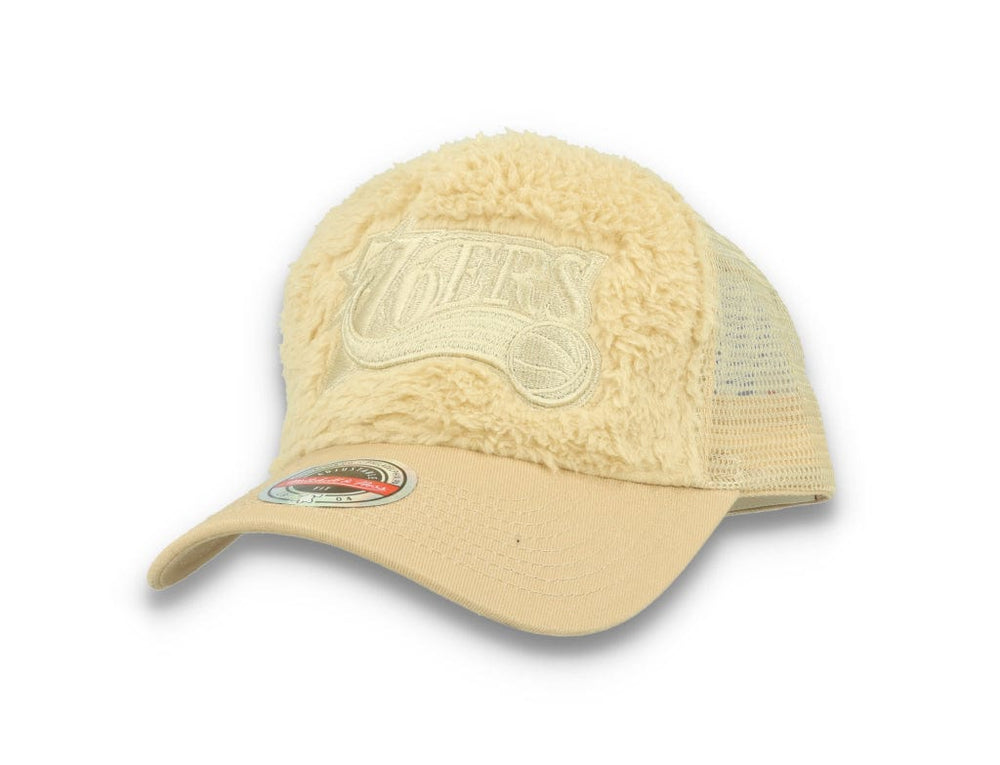 Trucker Cap NBA Sherpa Trucker Philadelphia 76ers Off White - LOKK