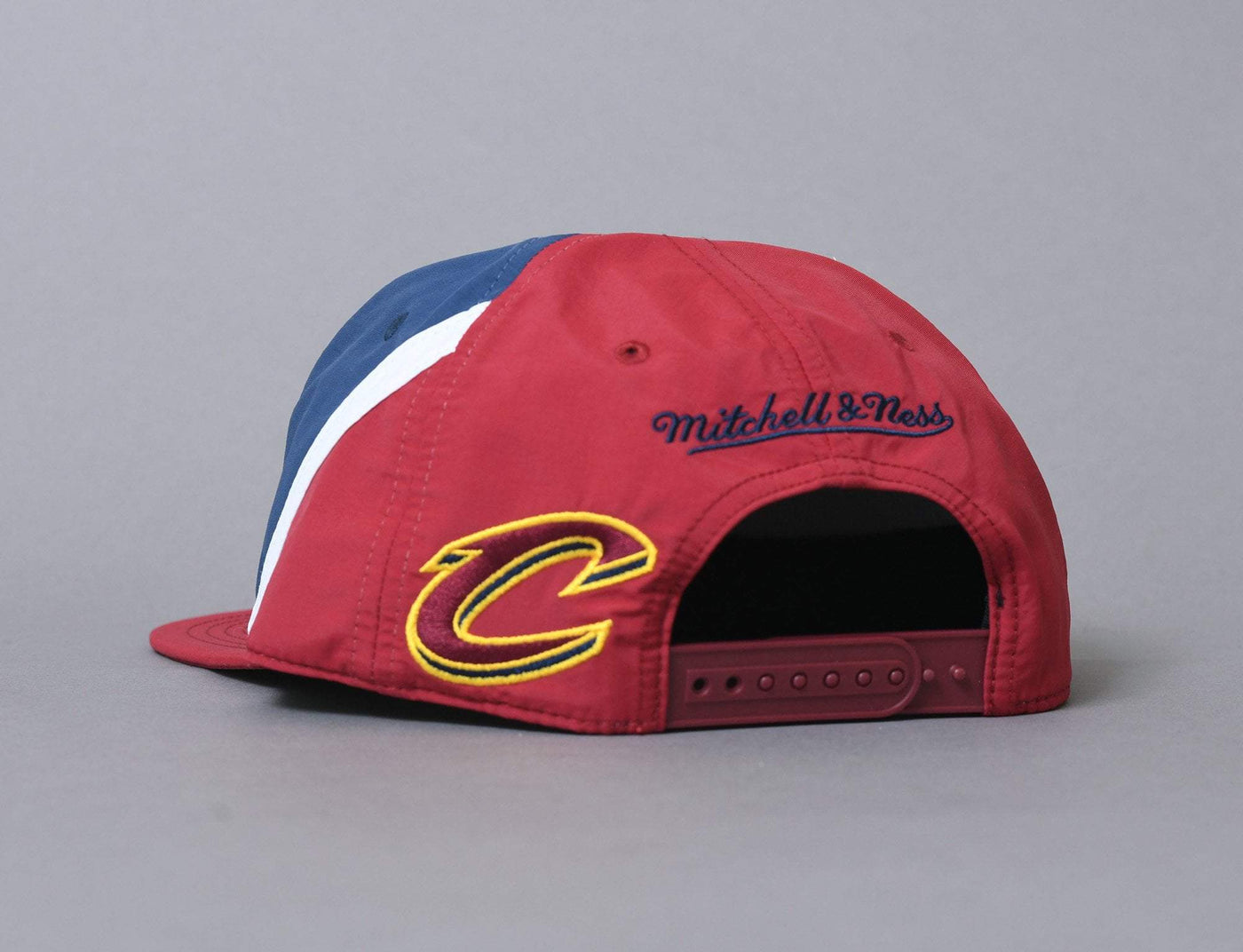 Cap Adjustable Mitchell & Ness Anorak Snapback Cleveland Cavaliers Mitchell & Ness Adjustable Cap Cap / Team / One Size