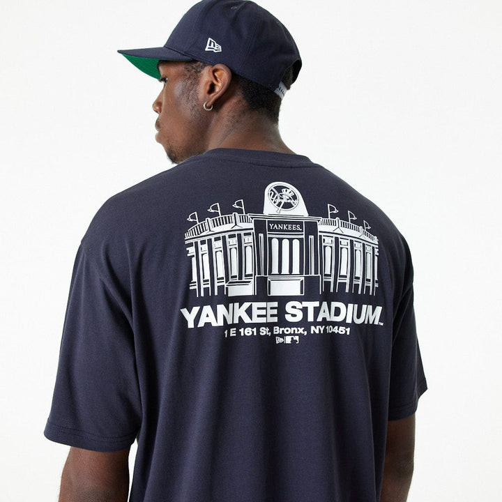 MLB Stadium Graphc Over Size Tee New York Yankees Navy/White - LOKK