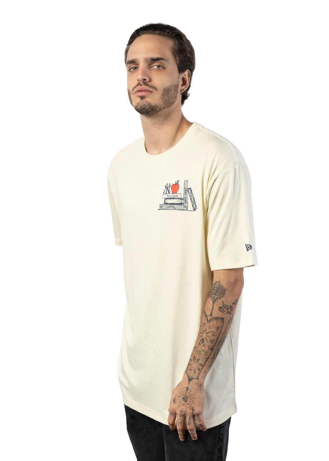 NY Yankees Book Club Tee Off White - LOKK