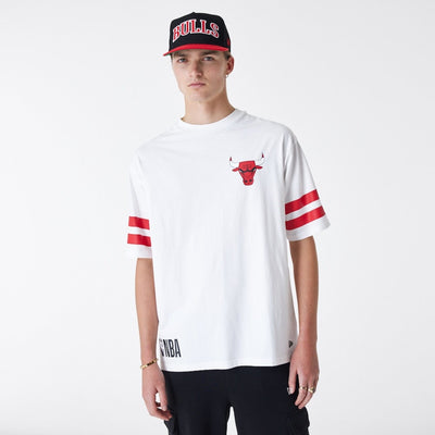 NBA Arch Graphic Over Sized Tee Chicago Bulls White/Red