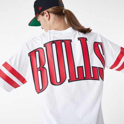 NBA Arch Graphic Over Sized Tee Chicago Bulls White/Red
