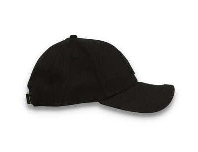 9FORTY Womens Essential New York Yankees Black