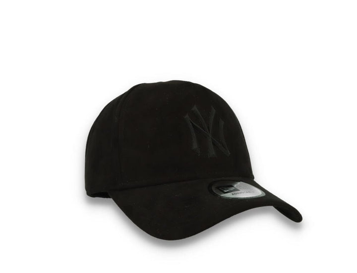 9FORTY A-Frame Faux Suede New York Yankees Black On Black