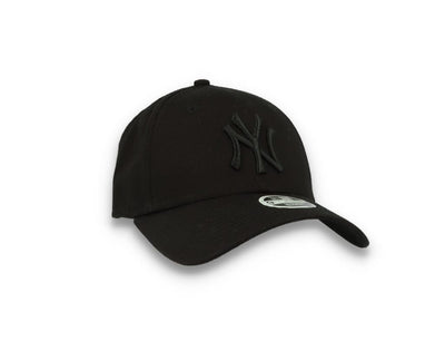 9FORTY Womens Essential New York Yankees Black