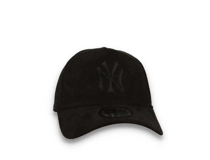 9FORTY A-Frame Faux Suede New York Yankees Black On Black