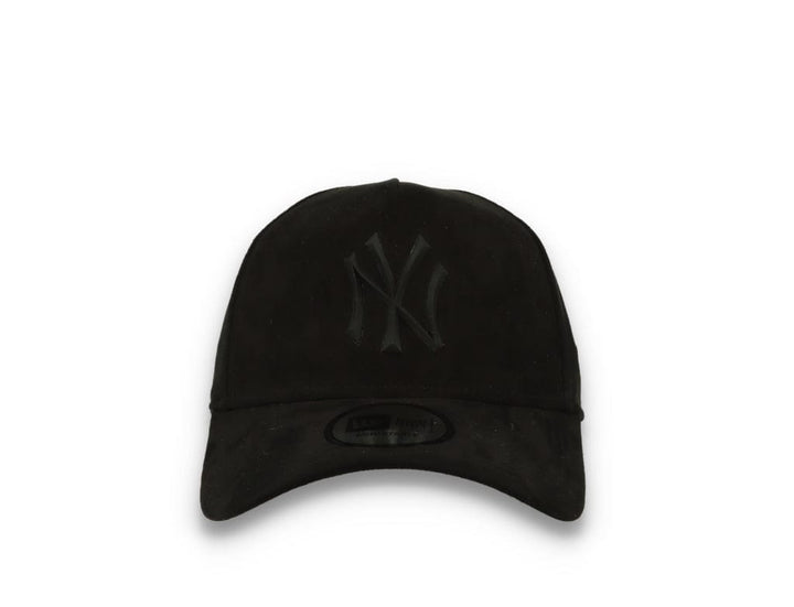 9FORTY A-Frame Faux Suede New York Yankees Black On Black