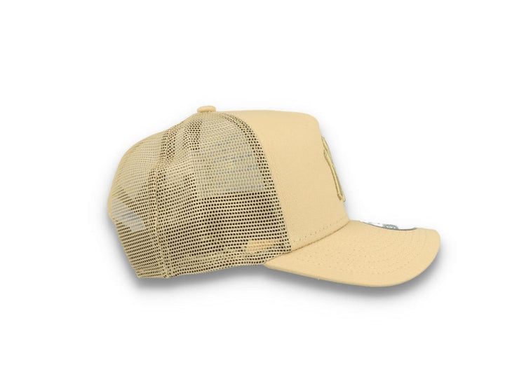Kids Tonal Mesh Trucker New York Yankees  Beige - LOKK