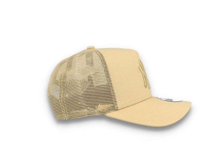 Kids Tonal Mesh Trucker New York Yankees  Beige - LOKK