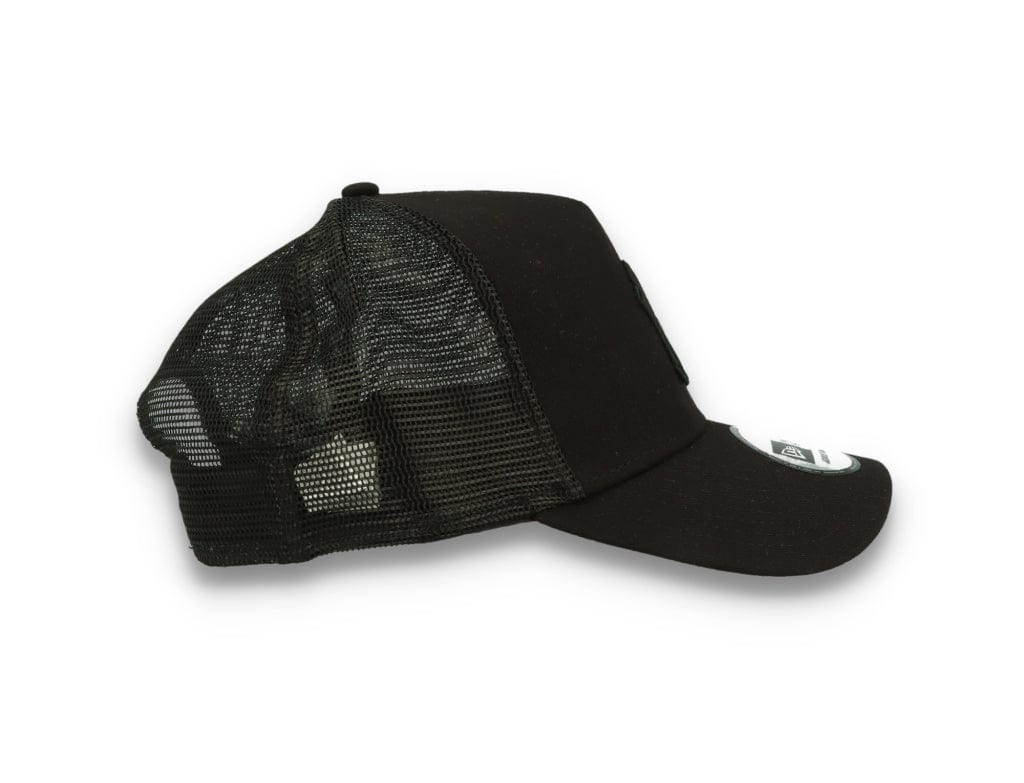 Clean Trucker New York Yankees Black On Black - LOKK