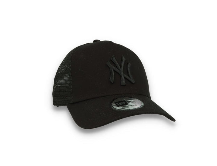 Clean Trucker New York Yankees Black On Black - LOKK