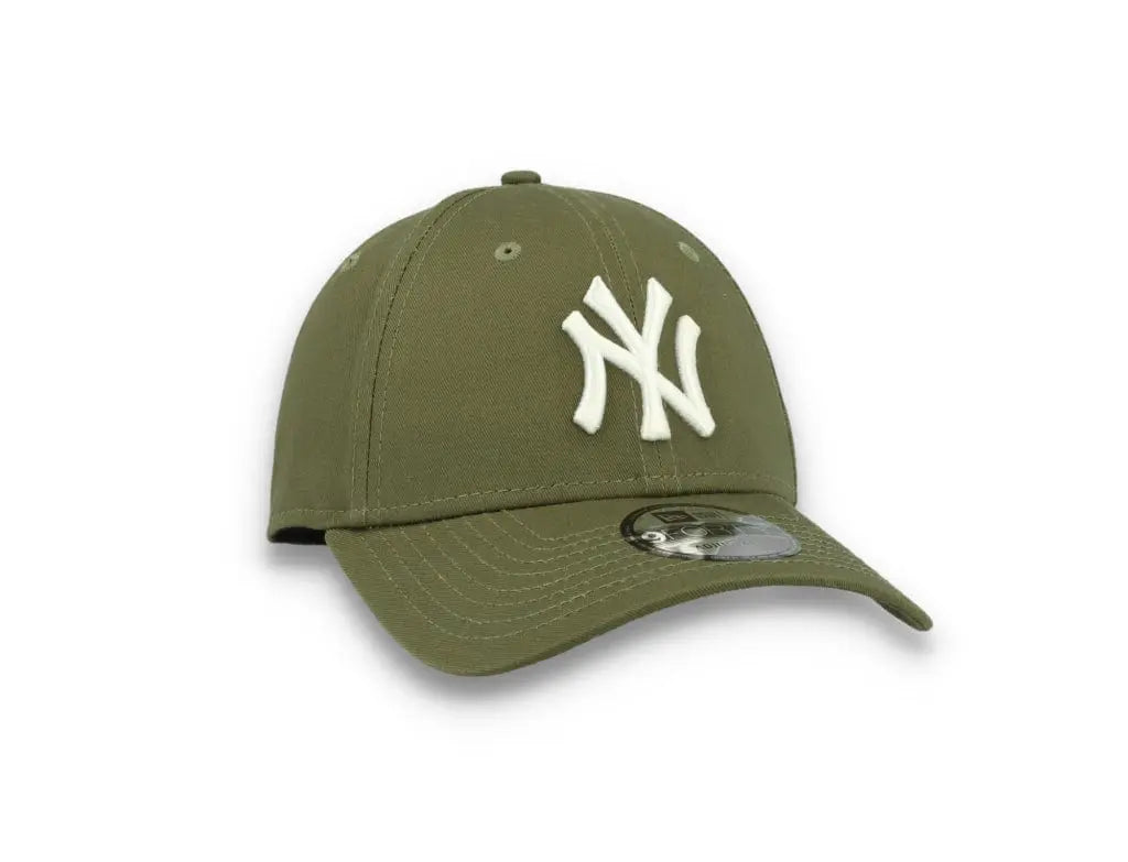 9FORTY League Esnl New York Yankees Olive/White