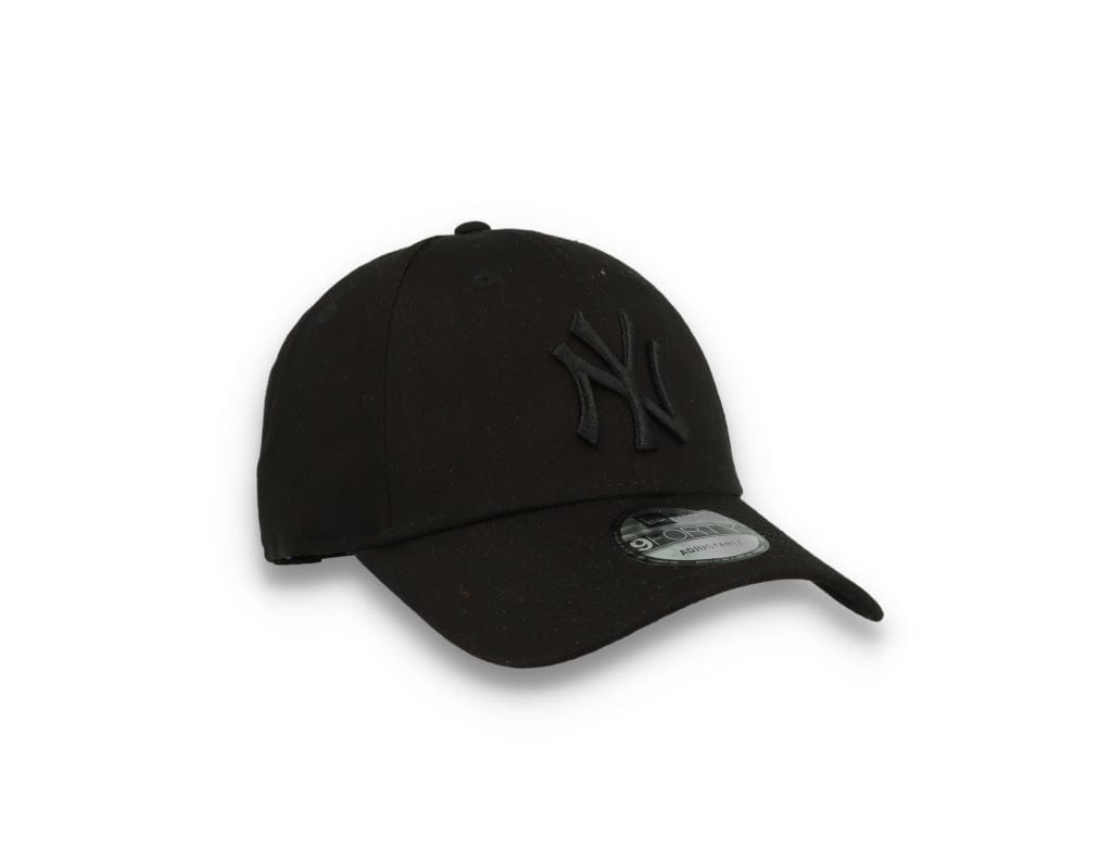 9FORTY League Essential Snap New York Yankees Black/Black - LOKK