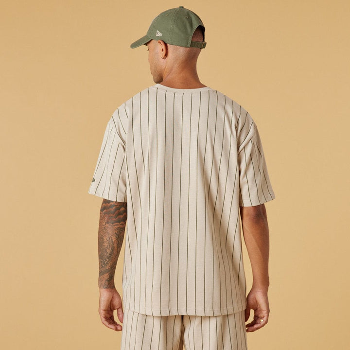 New Era Oversized Pinstripe Tee Stone/Olive - LOKK