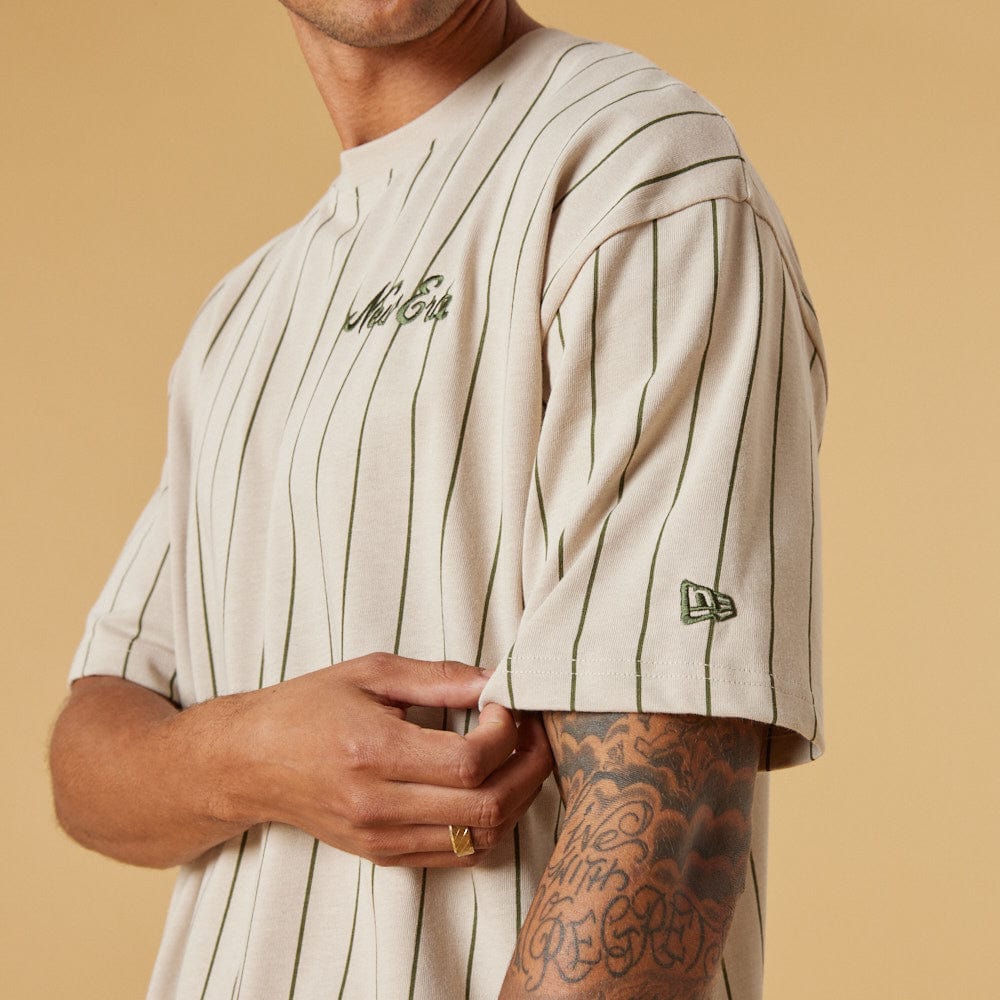 New Era Oversized Pinstripe Tee Stone/Olive - LOKK