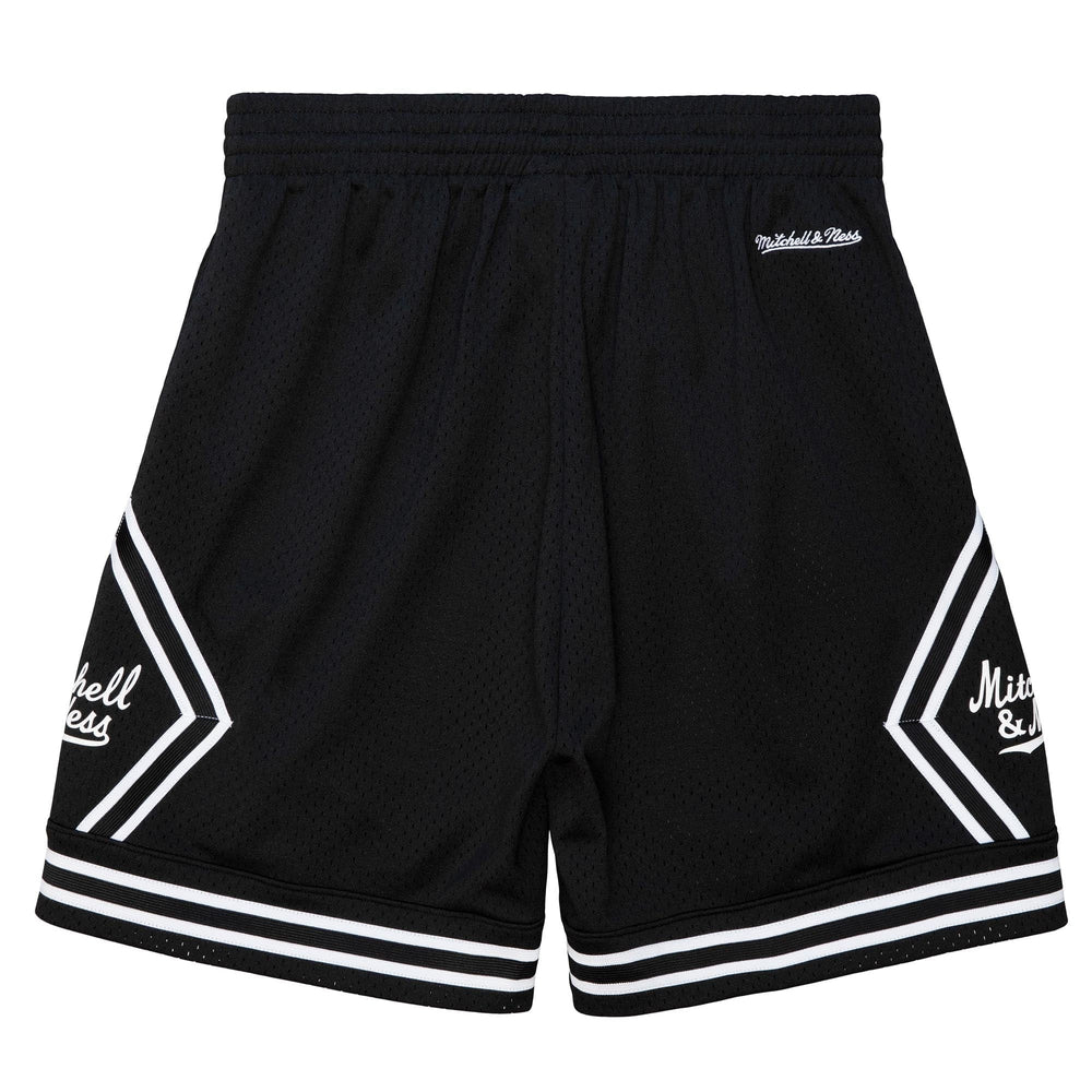 Diamond Script Shorts - LOKK