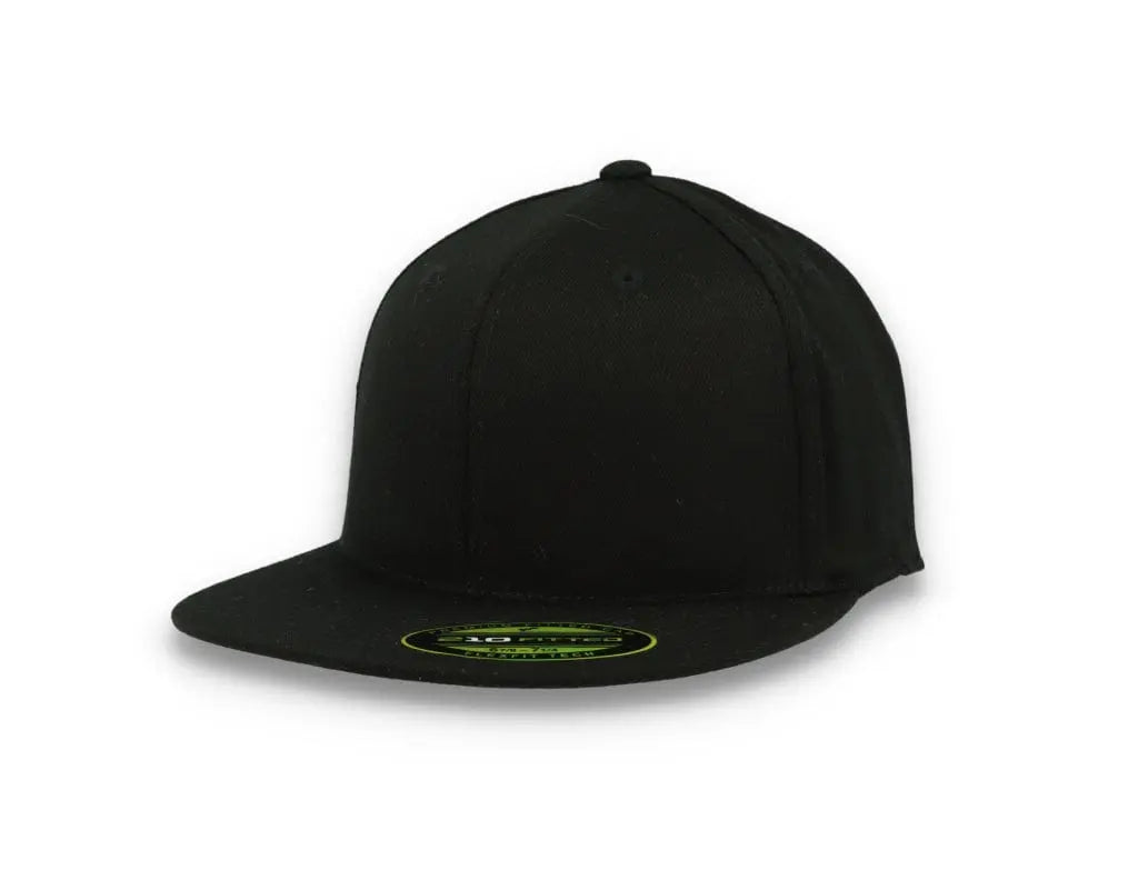 Flexfit Cap Premium Black 210 Fitted 6210 - LOKK