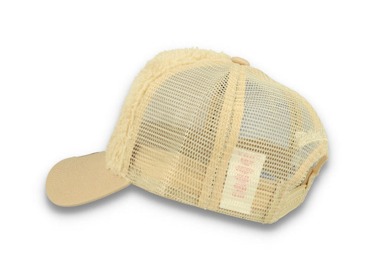Trucker Cap NBA Sherpa Trucker Milwaukee Bucks Off White - LOKK