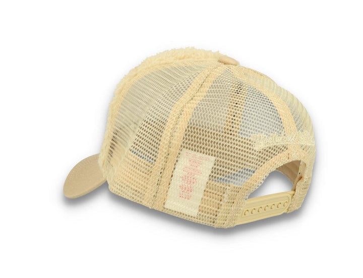 Trucker Cap NBA Sherpa Trucker Milwaukee Bucks Off White - LOKK