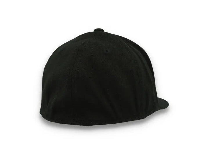 Flexfit Cap Premium Black 210 Fitted 6210 - LOKK