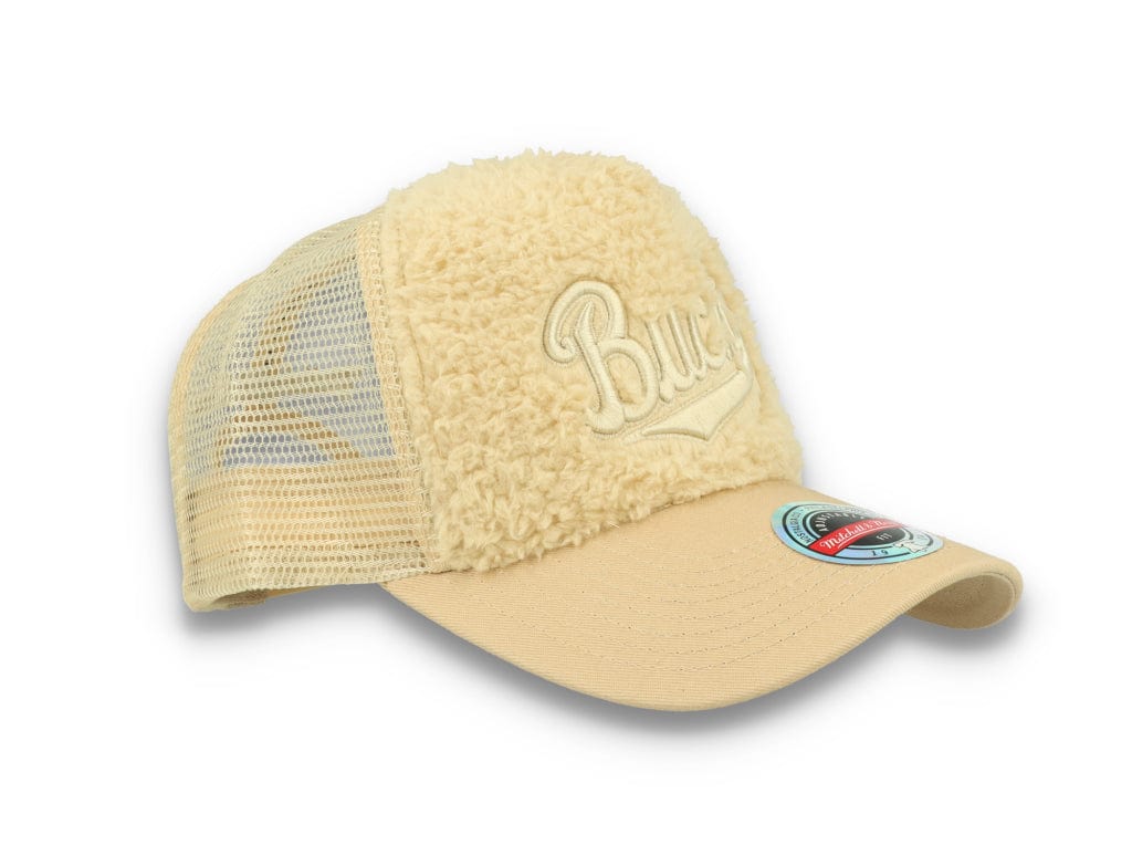 Trucker Cap NBA Sherpa Trucker Milwaukee Bucks Off White - LOKK