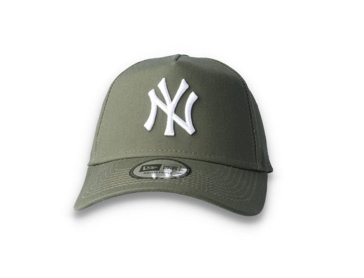 NY Yankees Green Colour Essential 9FORTY A-Frame - LOKK