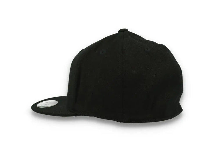 Flexfit Cap Premium Black 210 Fitted 6210 - LOKK