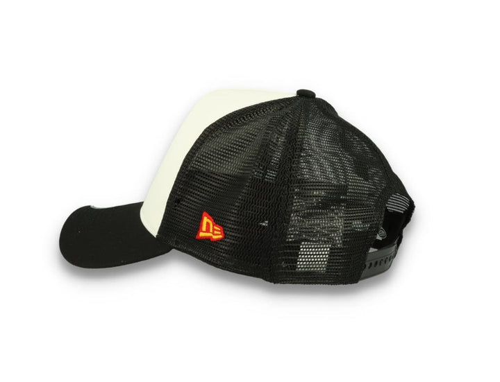 Trucker Cap Daffy Duck Retro Classic X Warner Bros 100th Anniversary - LOKK