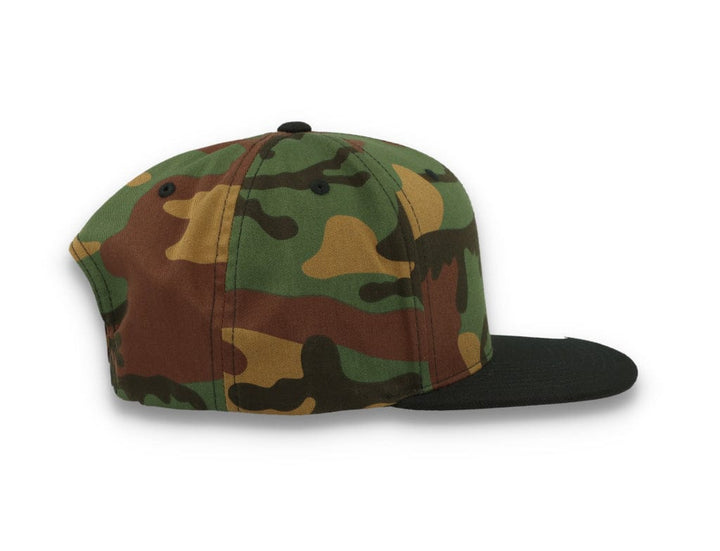 Yupoong Classic Snapback 2-Tone Camo 6089TC Camo/Black - LOKK