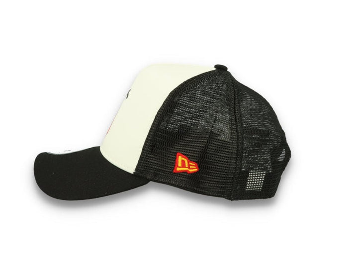 Trucker Cap Daffy Duck Retro Classic X Warner Bros 100th Anniversary - LOKK