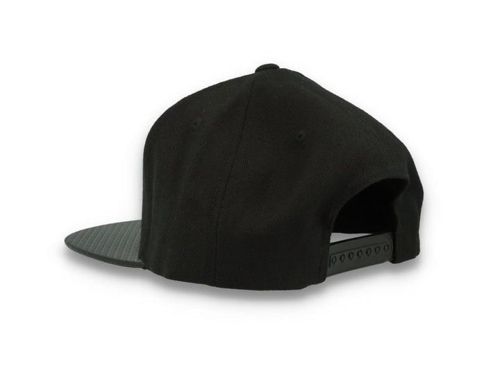 Yupoong Carbon Snapback Black/Carbon 6089CA - LOKK