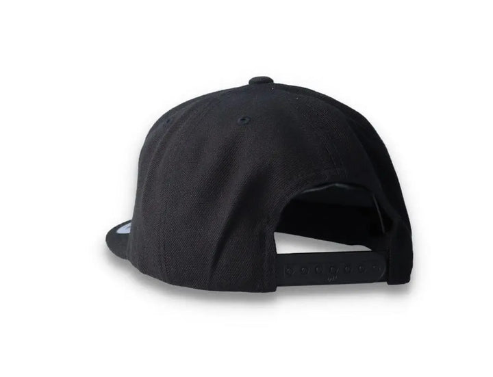 Black/Black Snapback Cap - Yupoong 6089M - LOKK