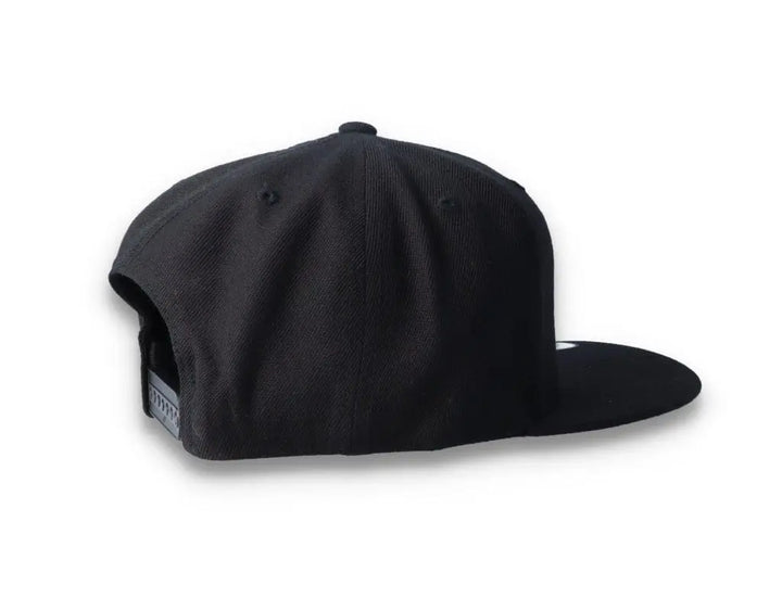 Black/Black Snapback Cap - Yupoong 6089M - LOKK
