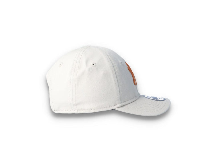 Cap Barn 9FORTY Infant League Essential NY Yankees Stone/Off White - LOKK