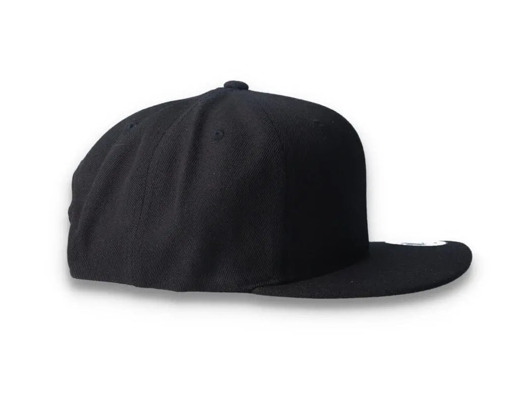 Black/Black Snapback Cap - Yupoong 6089M - LOKK