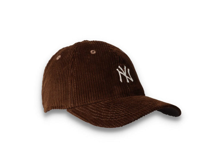 9FORTY Korea FW21 Micro Cord NY Yankees Dark Brown - LOKK