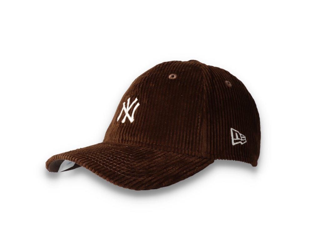 9FORTY Korea FW21 Micro Cord NY Yankees Dark Brown - LOKK