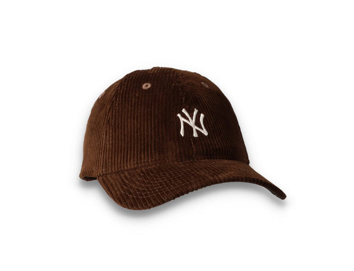 9FORTY Korea FW21 Micro Cord NY Yankees Dark Brown - LOKK