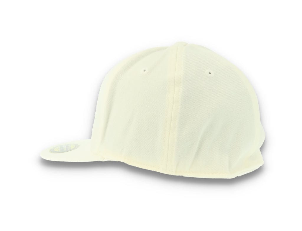 Flexfit Premium 210 Fitted 6210 White - LOKK