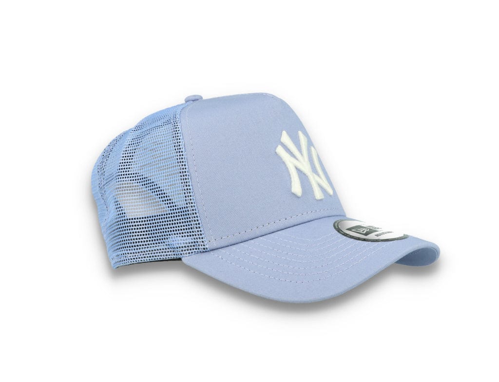 Tonal Mesh Trucker Cap NY Yankees Iris Flower - LOKK