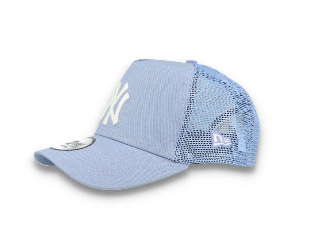 Tonal Mesh Trucker Cap NY Yankees Iris Flower - LOKK