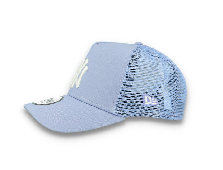 Tonal Mesh Trucker Cap NY Yankees Iris Flower - LOKK